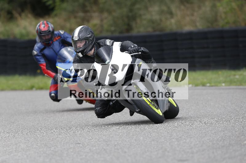 /37 28.07.2025 Dunlop Ride und Test Day ADR/Einsteiger gruen/9